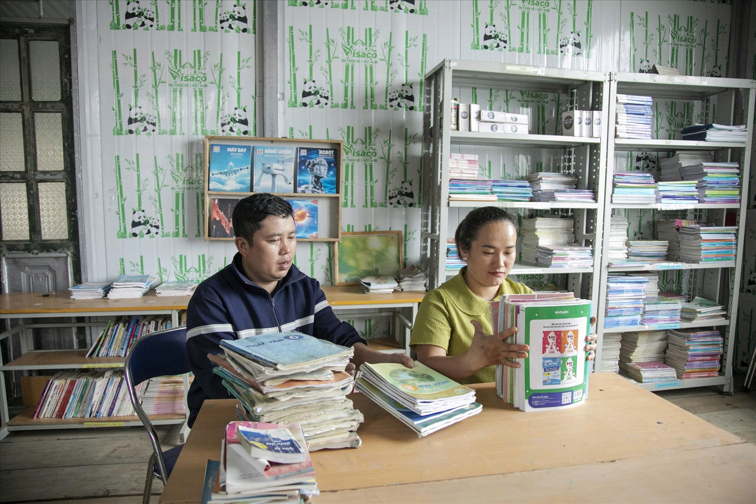 Chính sách miễn phí sách giáo khoa cần triển khai linh hoạt, ưu tiên vùng khó