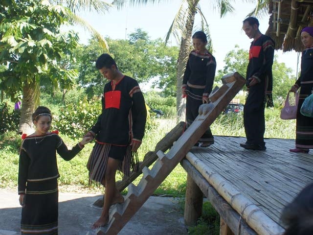 Lễ rước rể của người Ê Đê (Ảnh: ST)