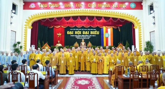 Tân Ban Trị sự Phật giáo tỉnh Ninh Bình, nhiệm kỳ 2026-2031 ra mắt trước đại hội.(Ảnh: Diệu Tường)