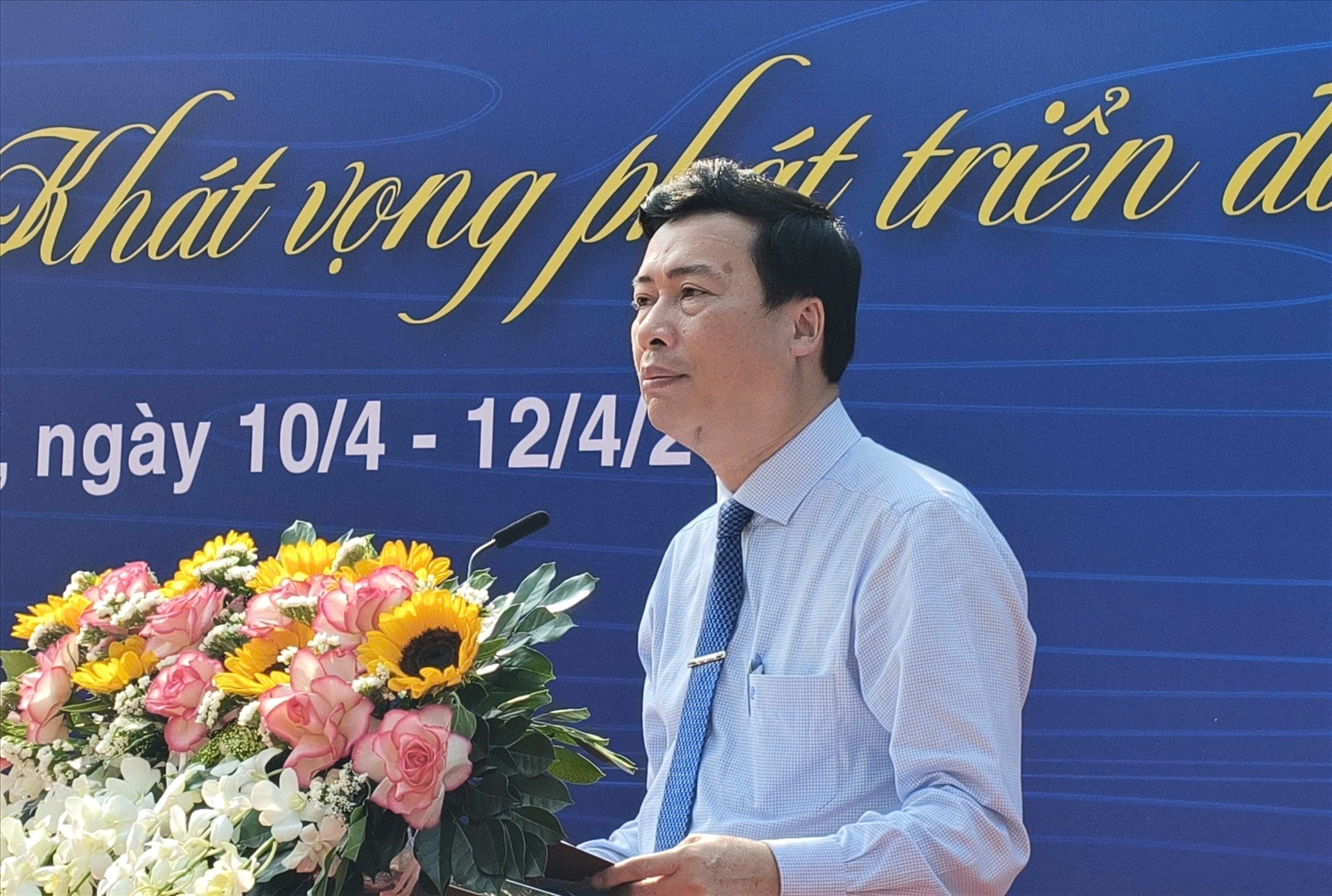 Giám đốc Sở Văn hóa, Thể thao và Du lịch tỉnh Đắk Lắk Trần Hồng Tiến phát biểu khai mạc