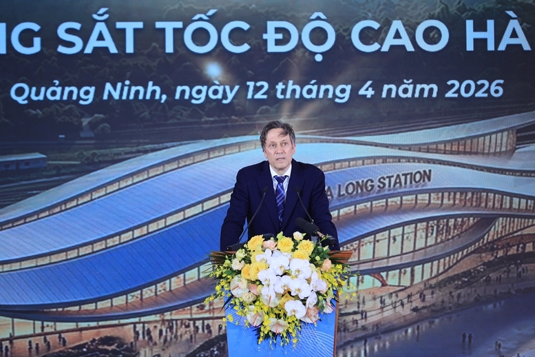 Ông Michael Peter - Tổng giám đốc toàn cầu Tập đoàn Siemens Mobility cam kết cung cấp công nghệ tàu cao tốc chất lượng nhất, hiệu quả nhất và an toàn nhất đã được kiểm chứng trên khắp thế giới cho dự án - Ảnh: VGP/Nhật Bắc