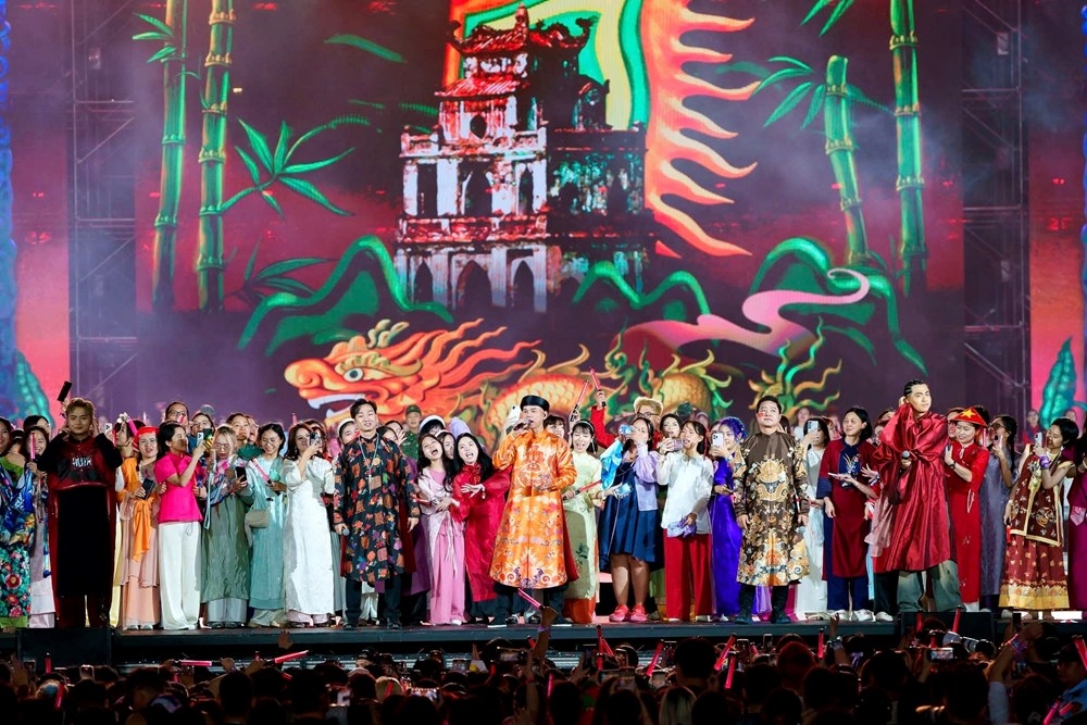 Từ góc nhìn phát triển dài hạn, du lịch concert đang mở ra một hướng đi mới cho ngành du lịch Việt Nam. ảnh minh hoạ: đêm diễn của show Anh trai vượt ngàn chông gai