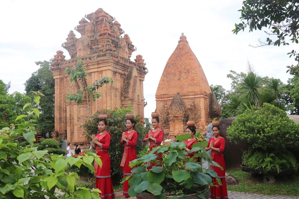 Tháp Bà Pô Nagar, một di sản văn hoá của người Chăm được công nhận Di tích quốc gia đặc biệt trên địa bàn tỉnh Khánh Hoà. (Ảnh: X.H)