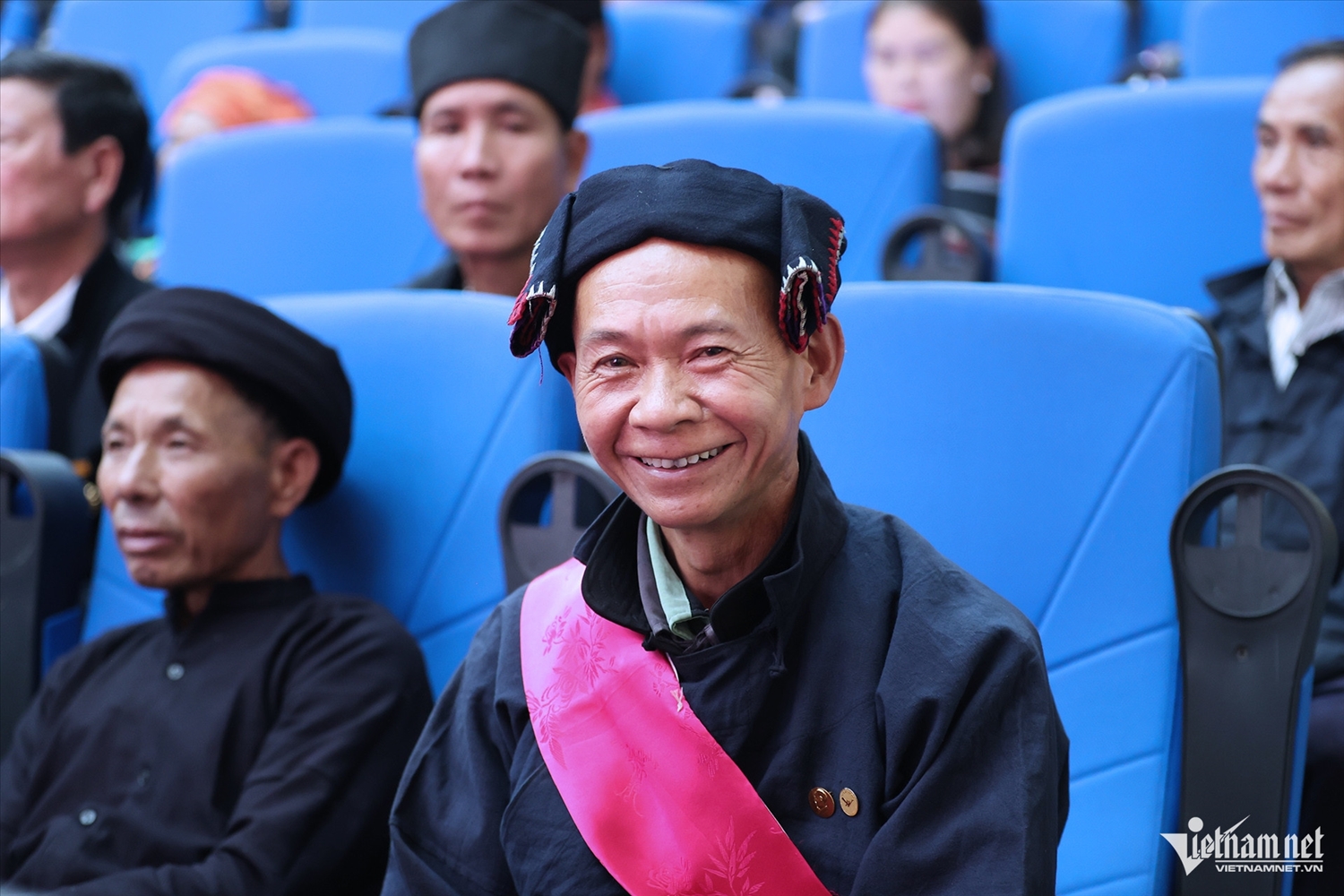 Ông Tráng Mìn Hồ, Nghệ nhân Ưu tú dân tộc Pu Péo, tỉnh Tuyên Quang