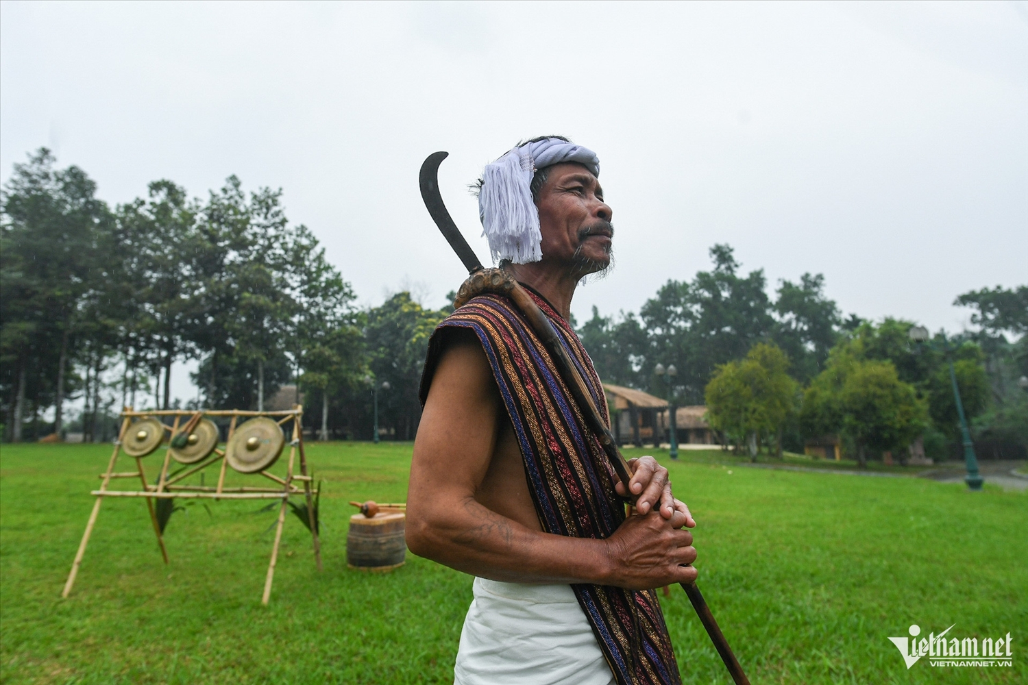 (TIN DẪN) Xem người Tày, Khmer, Chu Ru... làm lễ son tràng, cúng trăng giữa lòng Hà Nội 12