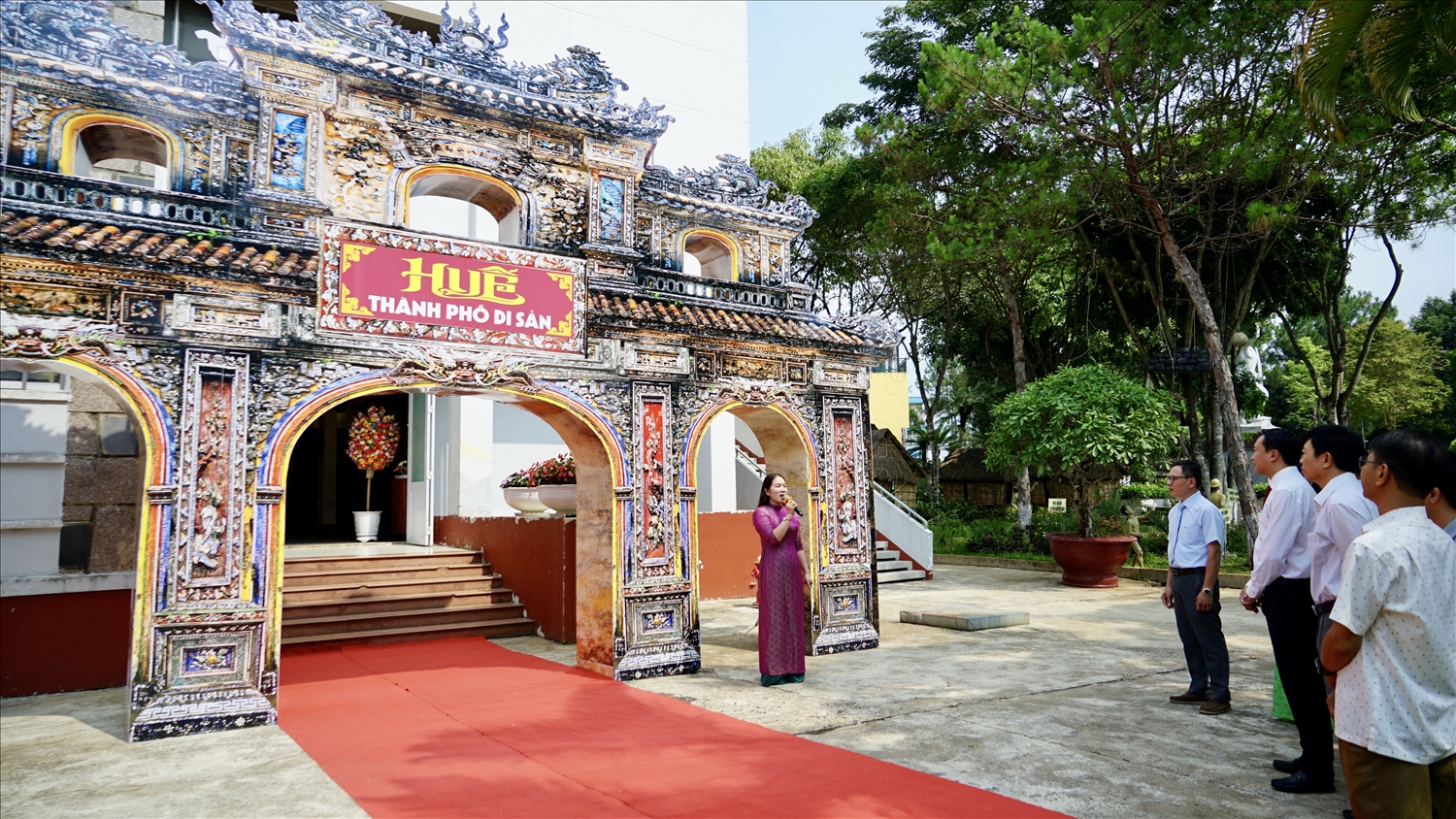 Trưng bày chuyên đề đã đưa di sản văn hoá Huế đến gần hơn với người dân Gia Lai