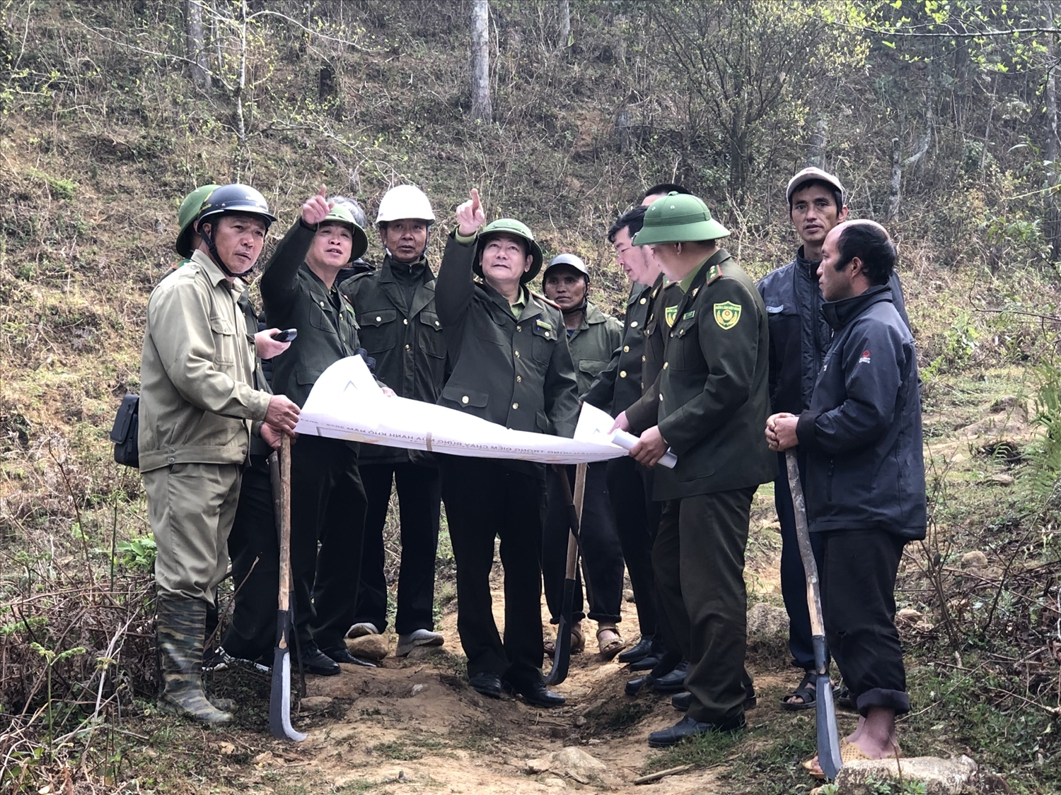 Các ngành, các địa phương trong tỉnh Lào Cai xây dựng bản đồ chi tiết vùng có nguy cơ cháy rừng để chủ động theo dõi (Ảnh Trọng Bảo)