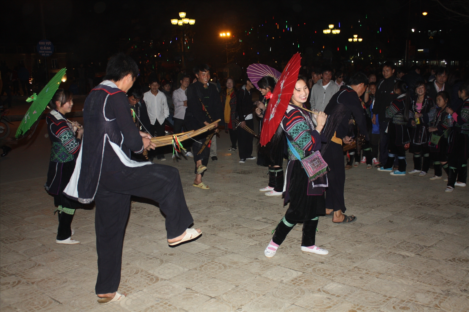 Du khách sẽ được trải nghiệm nhiều nét văn hóa truyền thống của đồng bào các DTTS (Ảnh Trọng Bảo)