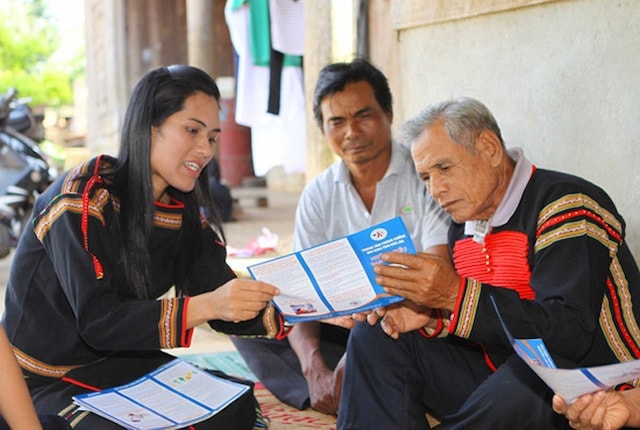 Thủ tướng Chính phủ yêu cầu thực hiện mục tiêu bồi dưỡng kiến thức, kỹ năng số của cán bộ, công chức, viên chức, bảo đảm đến hết năm 2026, 100% cán bộ, công chức, viên chức có hiểu biết về chuyển đổi số, kiến thức và kỹ năng số, sử dụng tốt các nền tảng, dịch vụ số phục vụ công việc (Ảnh TL).