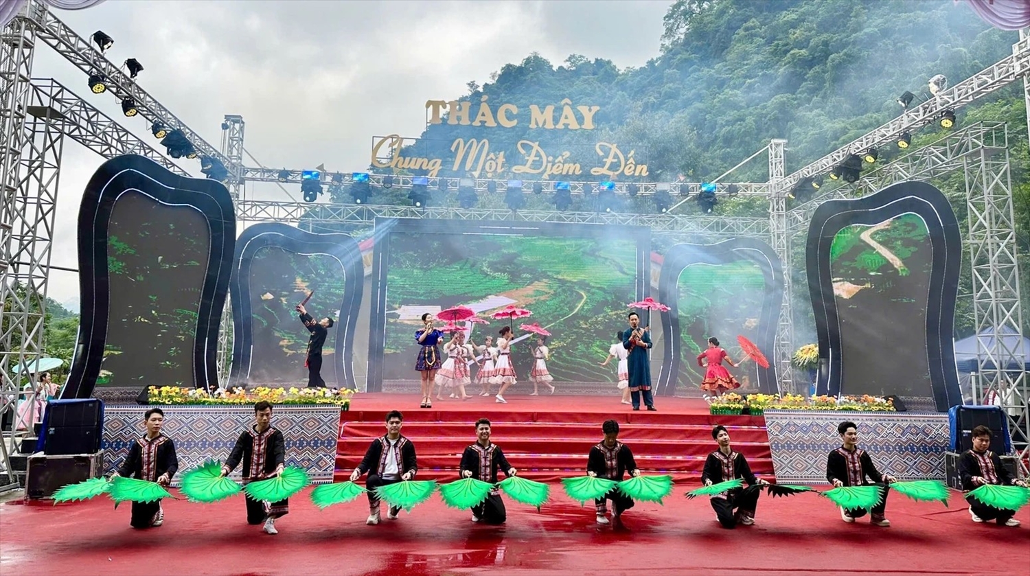 Tuần lễ Du lịch Thác Mây năm 2026 diễn ra từ ngày 22 đến 26/4 với nhiều hoạt động văn hoá, thể thao sôi động.