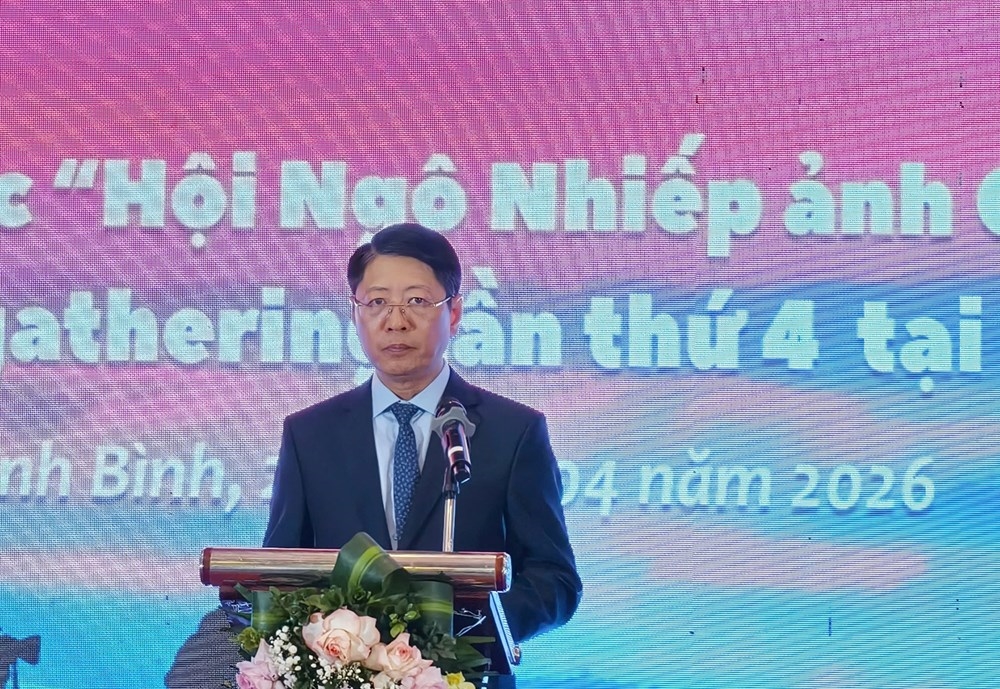 Ông Trần Song Tùng, Phó Chủ tịch Thường trực UBND tỉnh Ninh Bình phát biểu tại Lễ khai mạc sự kiện.