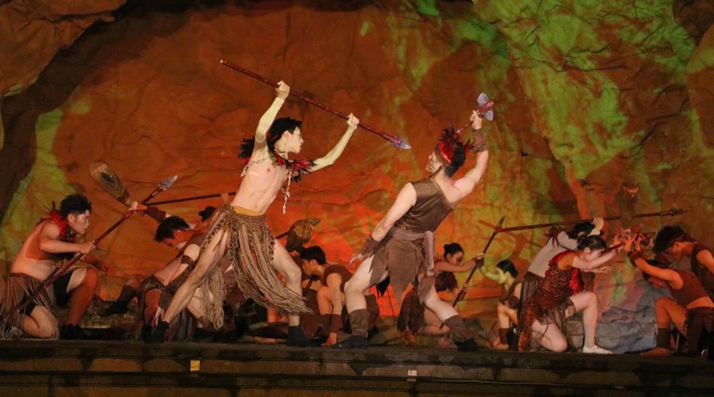 Tái hiện dấu tích người tiền sử, đưa khán giả tiếp cận gần hơn với nguồn cội nhân loại.