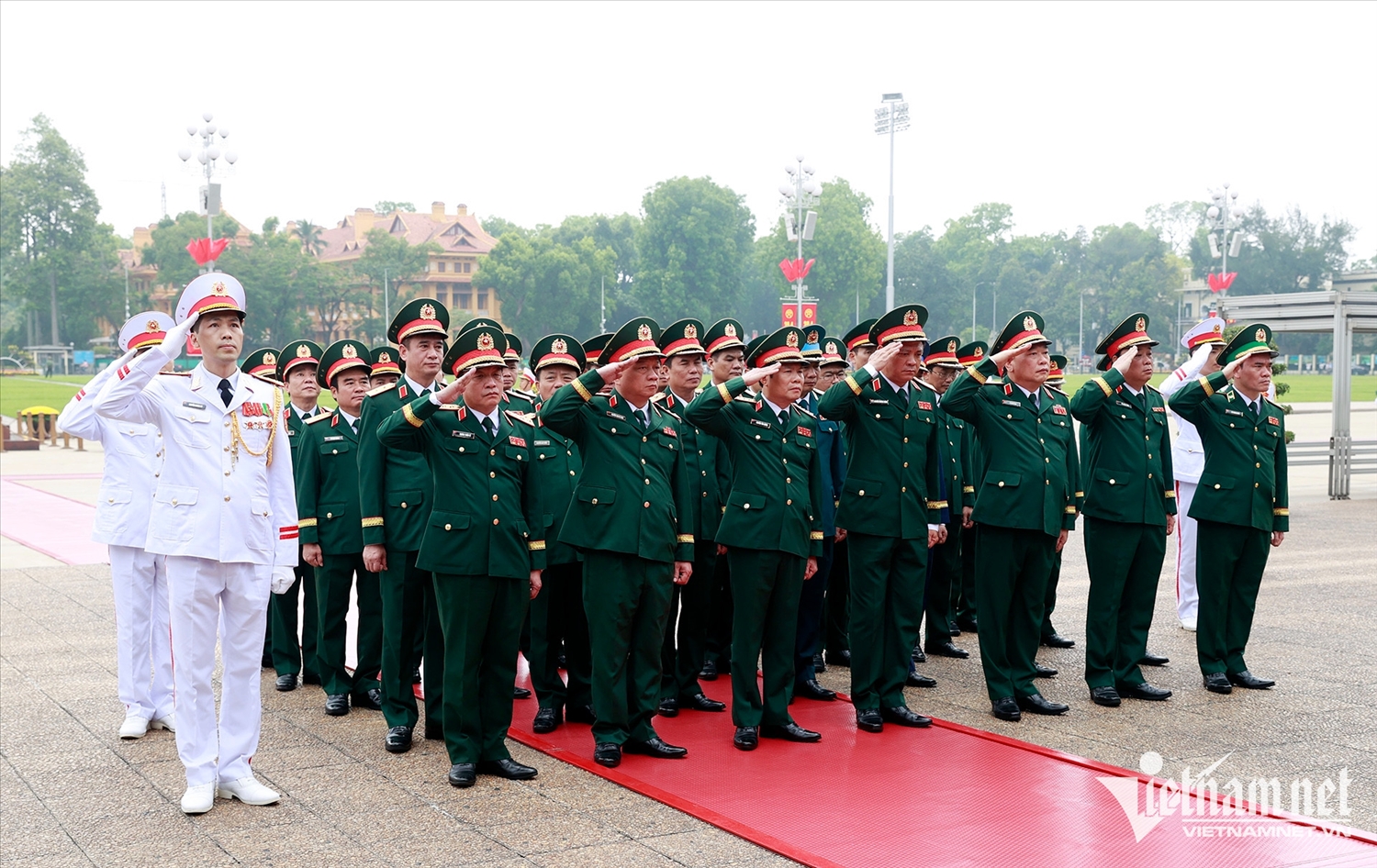 Đoàn đại biểu Quân ủy Trung ương, Bộ Quốc phòng tưởng niệm Chủ tịch Hồ Chí Minh