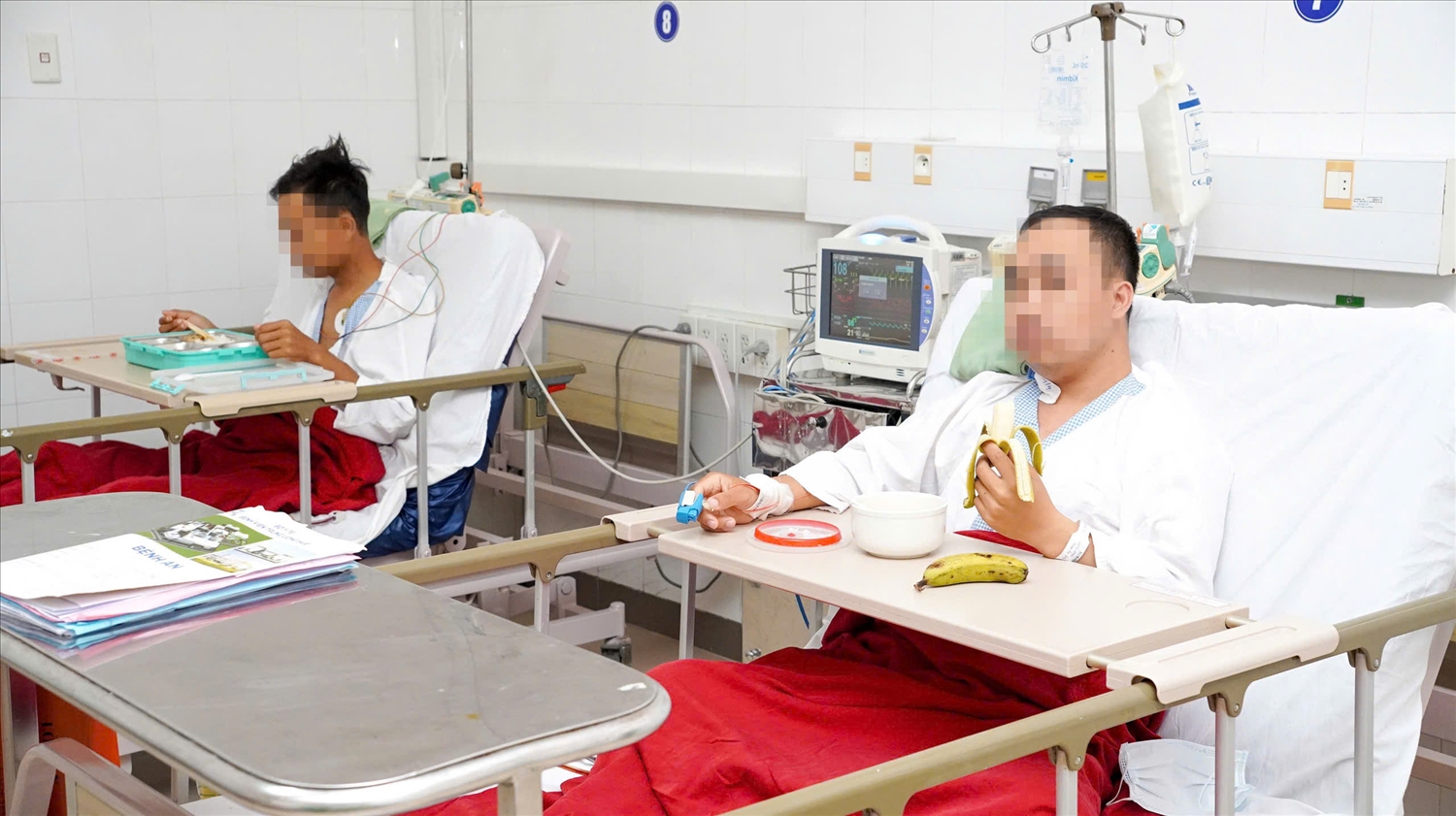 Sau khi được ghép tạng, các bệnh nhân đã hồi phục (Ảnh: Điền Quang)