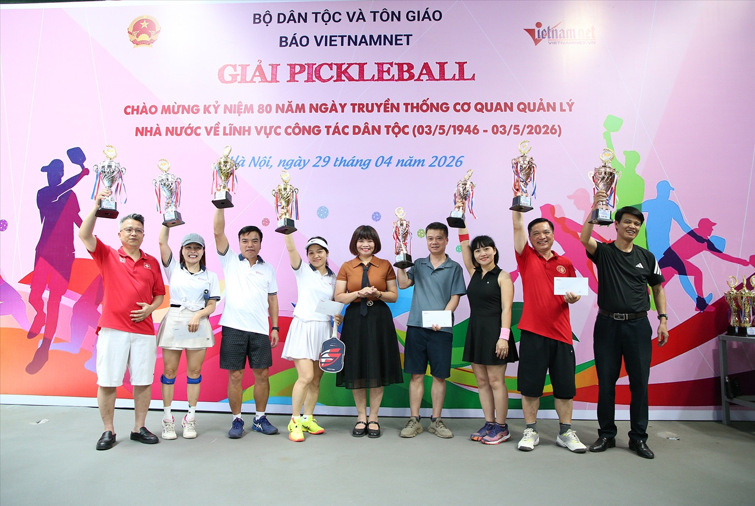 [PHOTO] Xác định nhà vô địch giải Pickleball 80 năm Ngày truyền thống cơ quan công tác dân tộc 3