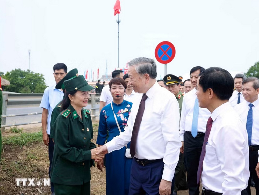 Tổng Bí thư, Chủ tịch nước Tô Lâm và các đại biểu - Ảnh: TTXVN