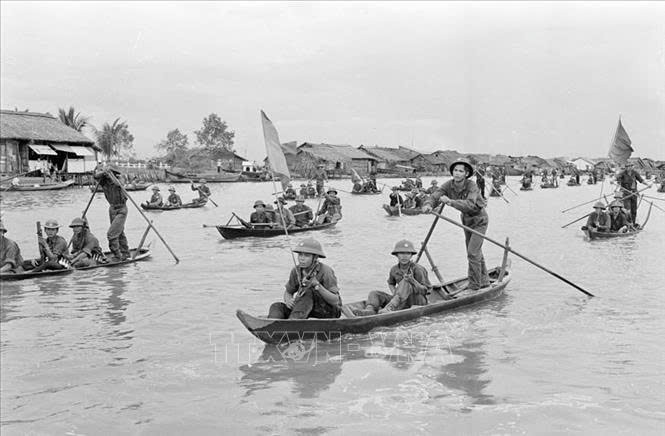 Bộ đội địa phương giải phóng Cà Mau ngày 1/5/1975. Ảnh: Vũ Tạo - TTXVN