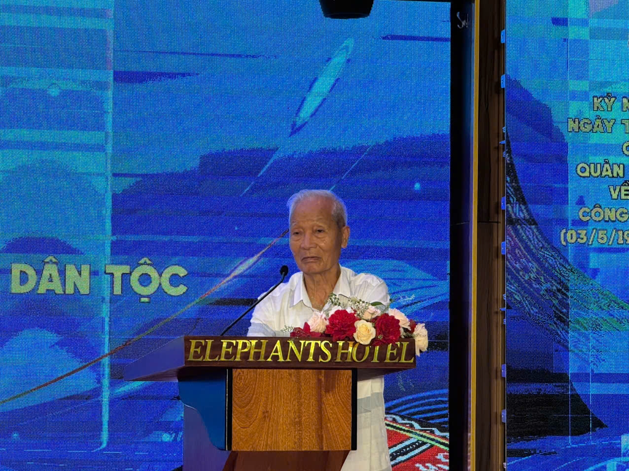 Ông Nguyễn Đình Tùng, nguyên Trưởng ban Dân tộc tỉnh Phú Yên. (Ảnh LH) 