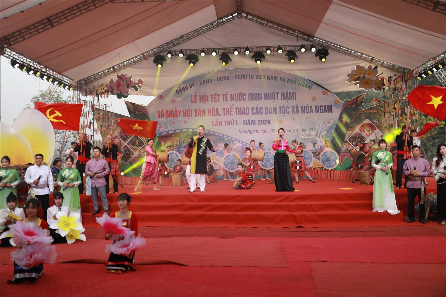 Khai mạc Lễ hội Tết té nước (Bun Huột Nặm) năm 2026 (Ảnh. Trần Nhâm)
