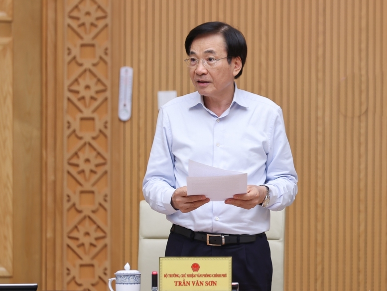 Bộ trưởng, Chủ nhiệm VPCP Trần Văn Sơn phát biểu tại Hội nghị - Ảnh: VGP/Nhật Bắc