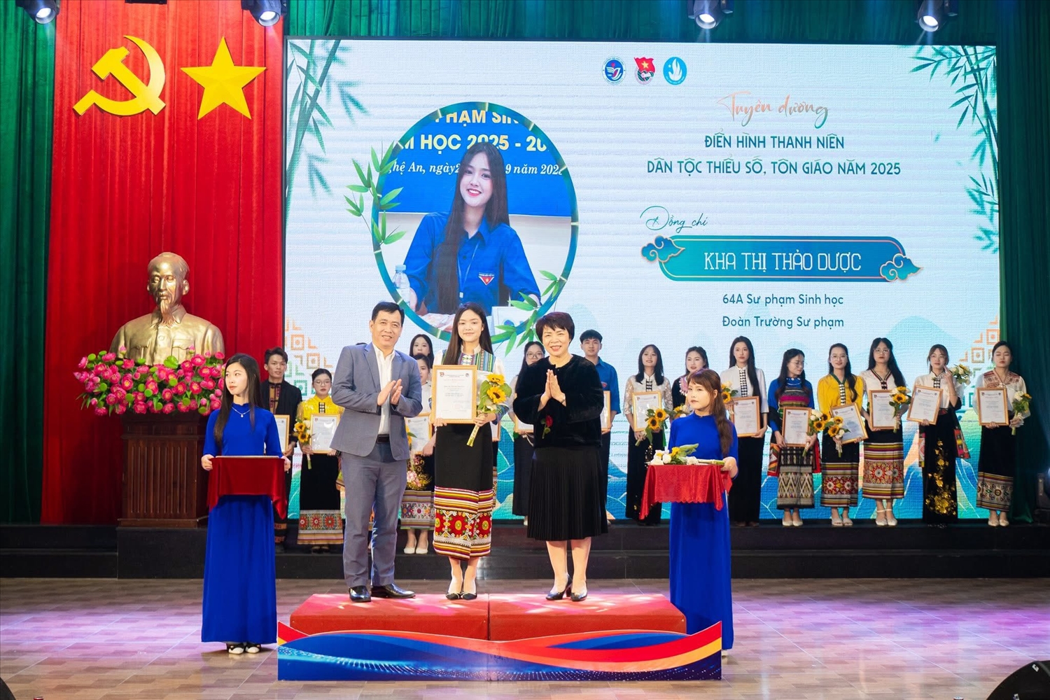 Nhiều sinh viên người DTTS đã thể hiện được bản lĩnh, sức trẻ của dân tộc mình trong những môi trường đào tạo chuyên nghiệp