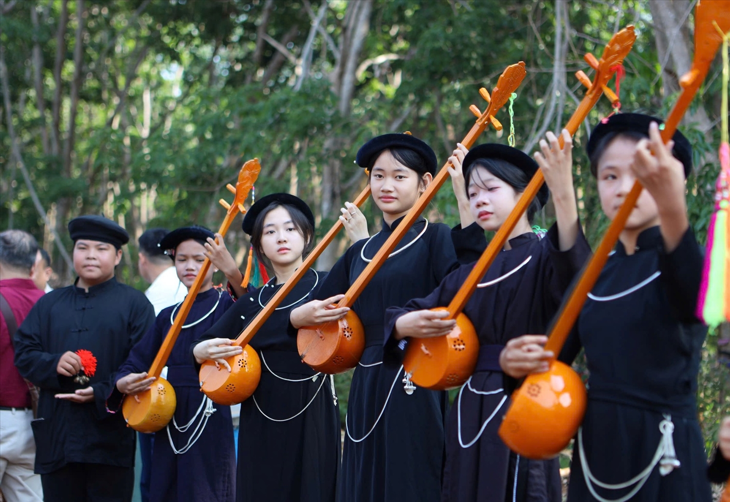 Em kg tin: Giữa Tây Nguyên, người Nùng An mở lễ hội Thanh Minh 5