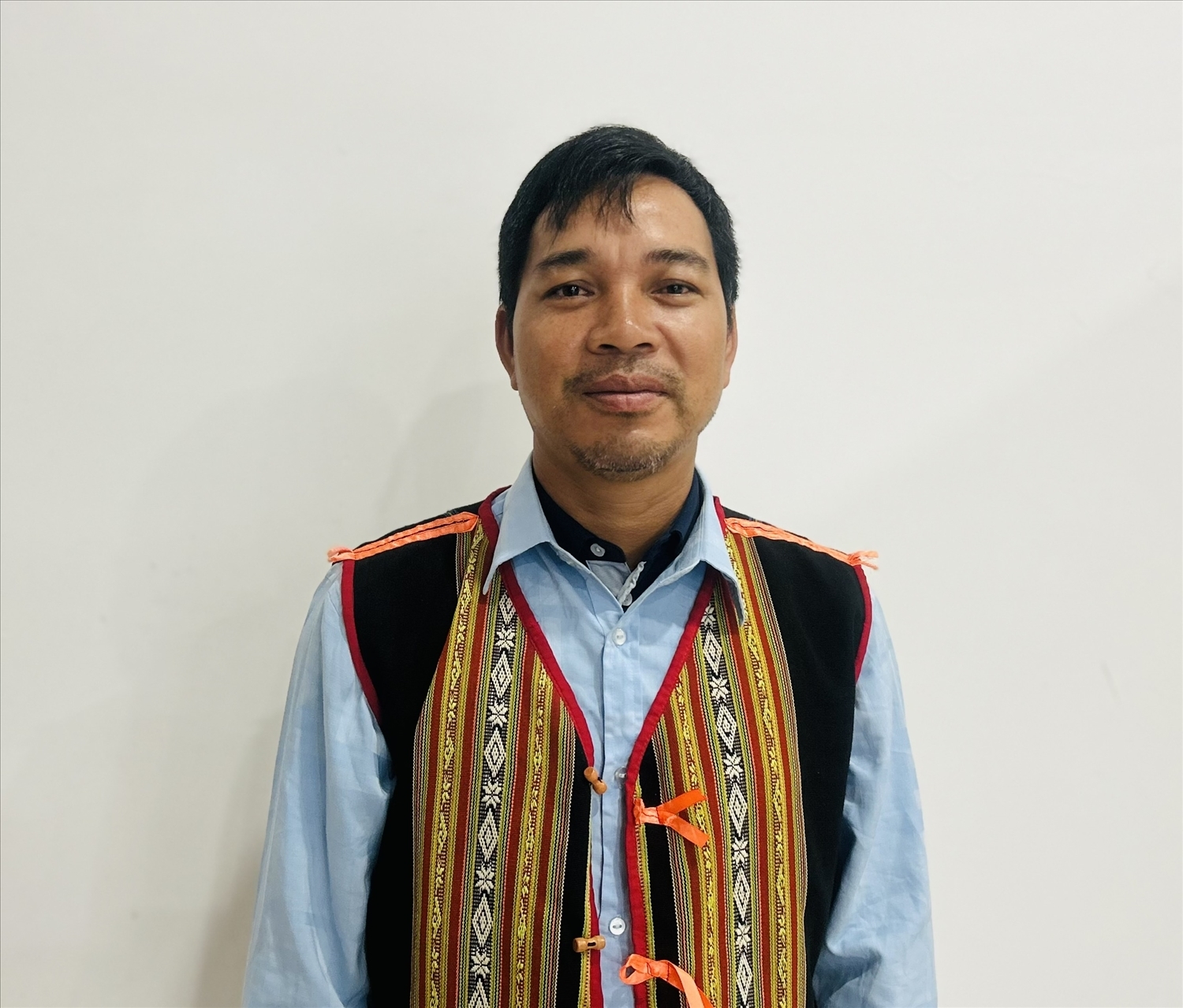 Anh Hrun, Người có uy tín ở làng Kon Chrah, xã Hra, tỉnh Gia Lai (Ảnh: Thúy Hồng)