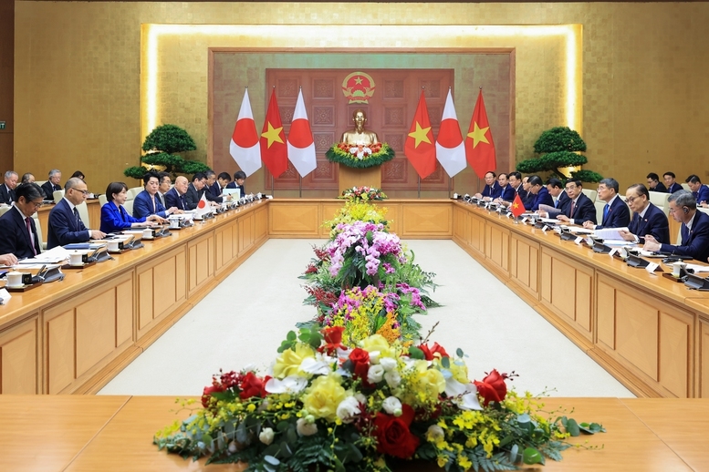 Hai bên nhất trí các biện pháp nhằm sớm đưa đầu tư của Nhật Bản vào Việt Nam đạt 5 tỷ USD/năm và kim ngạch thương mại song phương sớm đạt 60 tỷ USD vào năm 2030 - Ảnh: VGP/Nhật Bắc