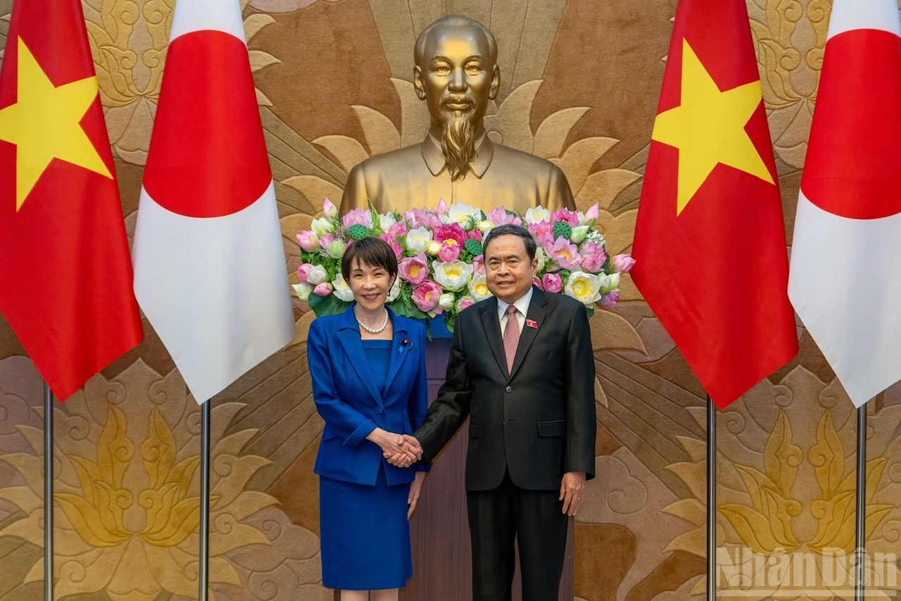  Chủ tịch Quốc hội Trần Thanh Mẫn và Thủ tướng Nhật Bản Takaichi Sanae tại hội kiến.