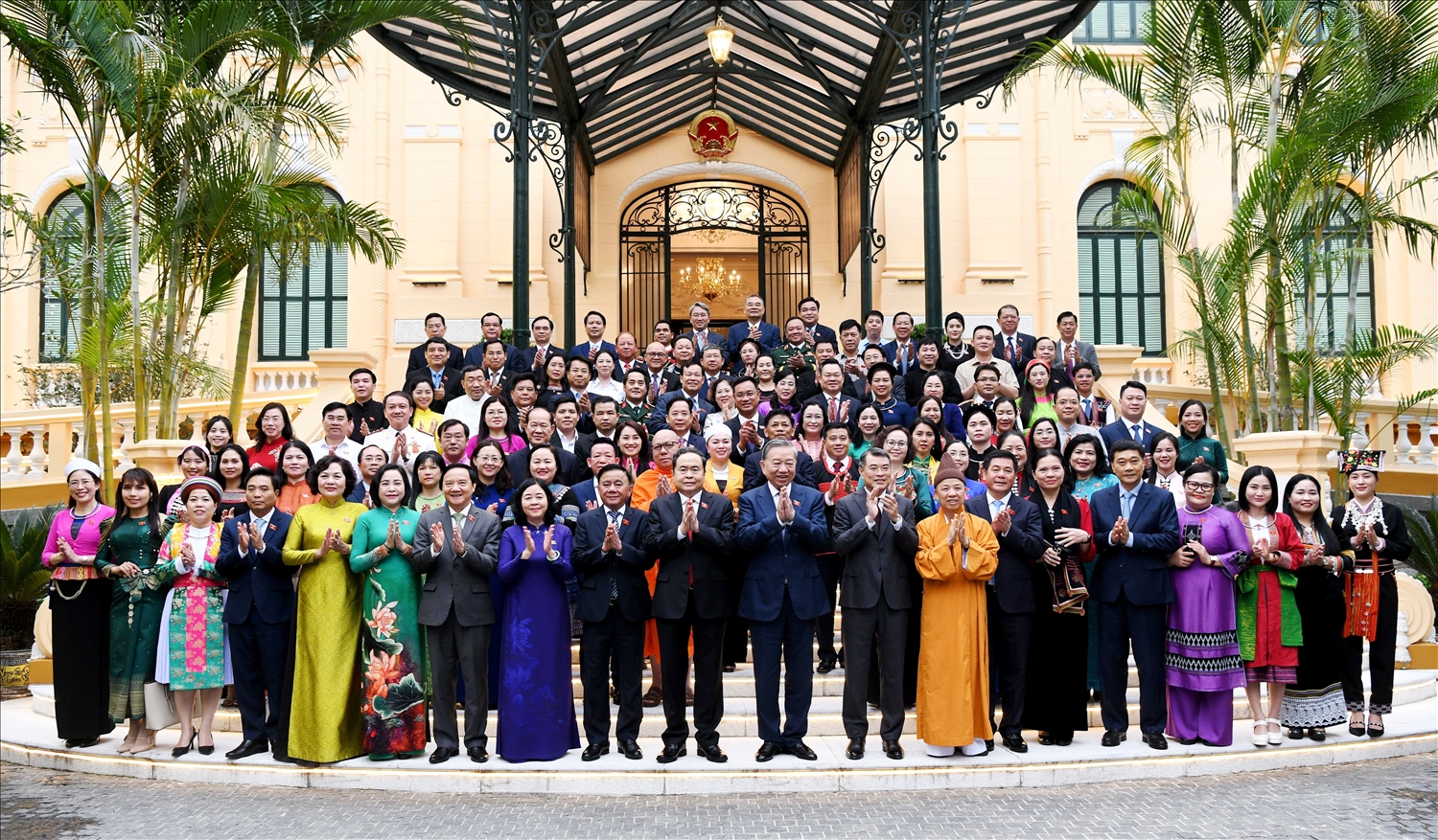Tổng Bí thư, Chủ tịch nước Tô Lâm và các đồng chí lãnh đạo Đảng, Nhà nước, bộ, ngành tại buổi gặp mặt đại biểu Quốc hội khóa XVI người DTTS
