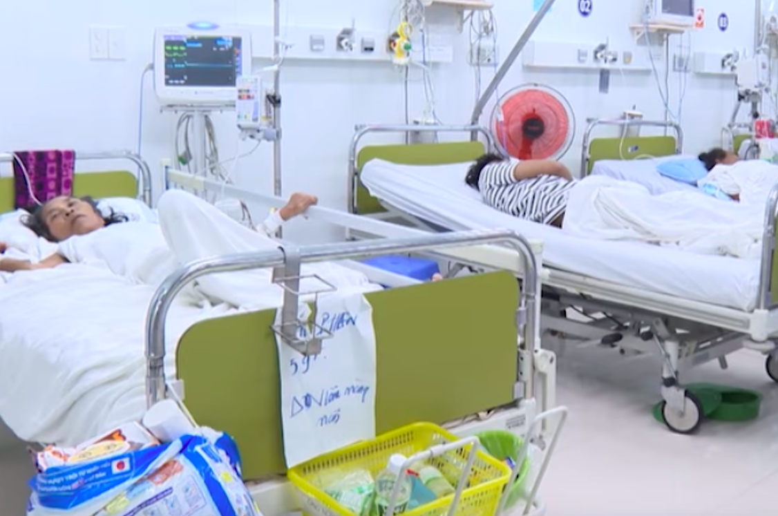 Nhiều bệnh nhân sốt xuất huyết đang điều trị tại các cơ sở y tế ở Khánh Hoà. (Ảnh minh hoạ)