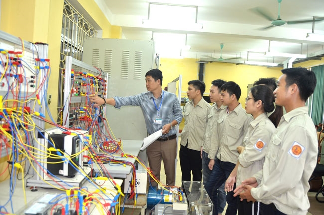 Tỷ lệ học viên, sinh viên Trường Cao đẳng Nghề Kỹ thuật - Công nghệ Tuyên Quang có việc làm sau khi tốt nghiệp ngày càng tăng.