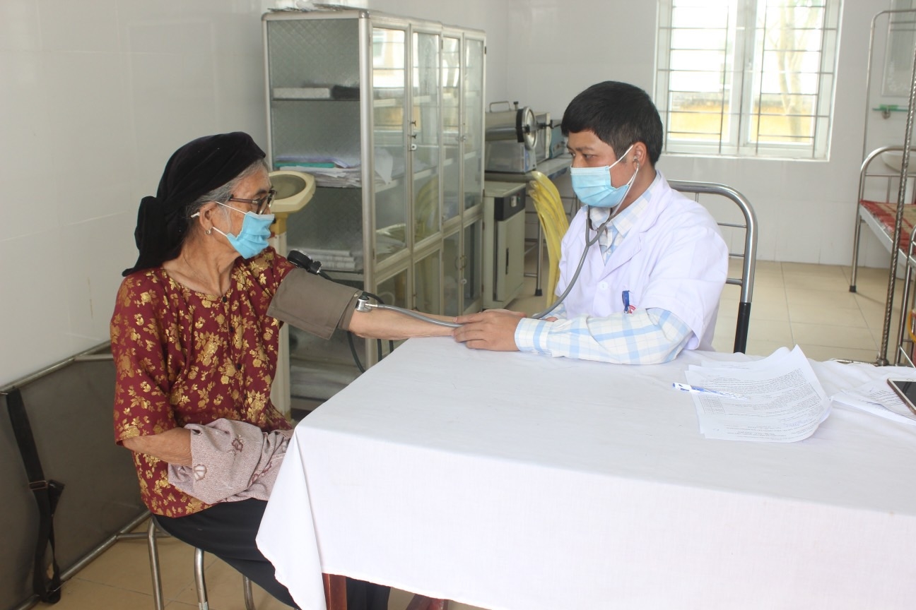Công tác chăm sóc sức khoẻ ban đầu cho người dân được xác định là nhiệm vụ trọng tâm của ngành Y tế tỉnh Vĩnh Phúc.