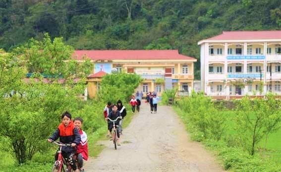 Cơ sở hạ tầng xã vùng cao Vân Sơn (huyện Tân Lạc) được đầu tư góp phần phát triển KT-XH trên địa bàn.
