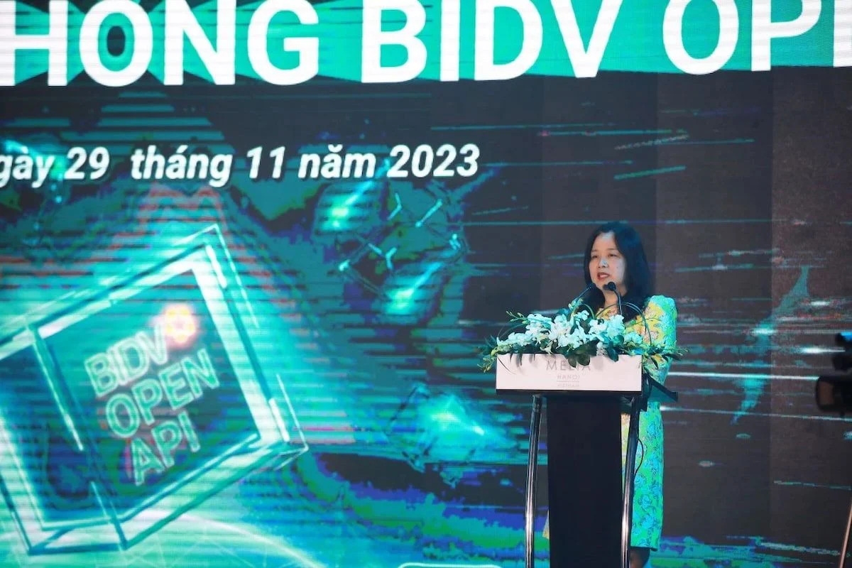 Bà Phạm Thị Thu Diệp – Tổng Giám đốc IBM Việt Nam phát biểu trong buổi lễ ra mắt hệ thống BIDV Open API 