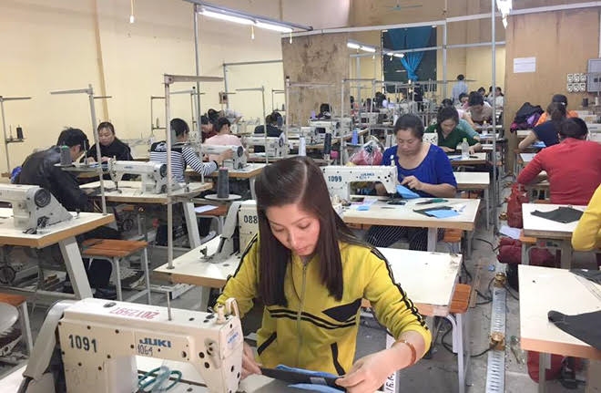 Trung tâm Giáo dục nghề nghiệp - Giáo dục thường xuyên huyện Sơn Dương liên kết đào tạo công nhân may cho Công ty TNHH May Long Hà (Sơn Dương)