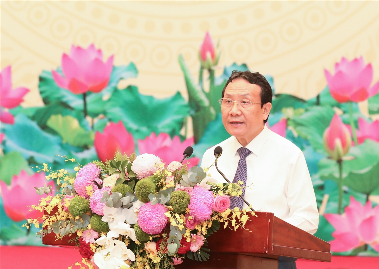 Phó Trưởng Ban Kinh tế Trung ương Nguyễn Hồng Sơn phát biểu tại Hội thảo