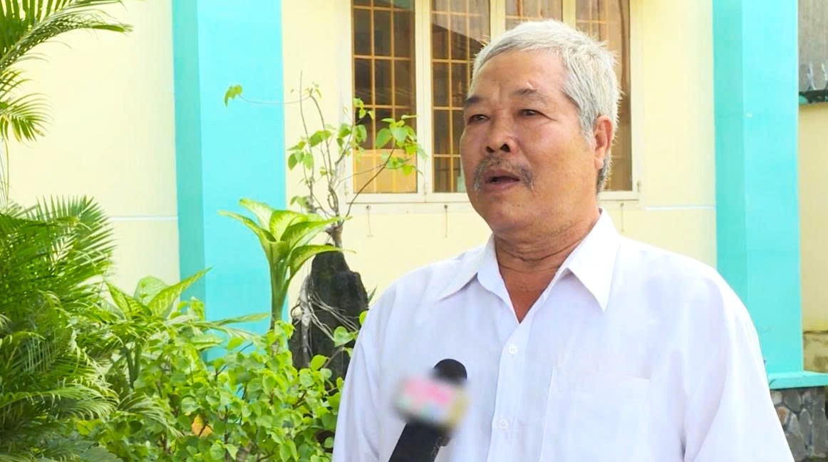 Ông Long Minh Vũ, Người có uy tín xã Phú Vinh, tỉnh Đồng Nai tích cực tham gia tuyên truyền, vận động người dân, đặc biệt là thanh niên, nâng cao nhận thức về khám sức khỏe trước khi kết hôn.