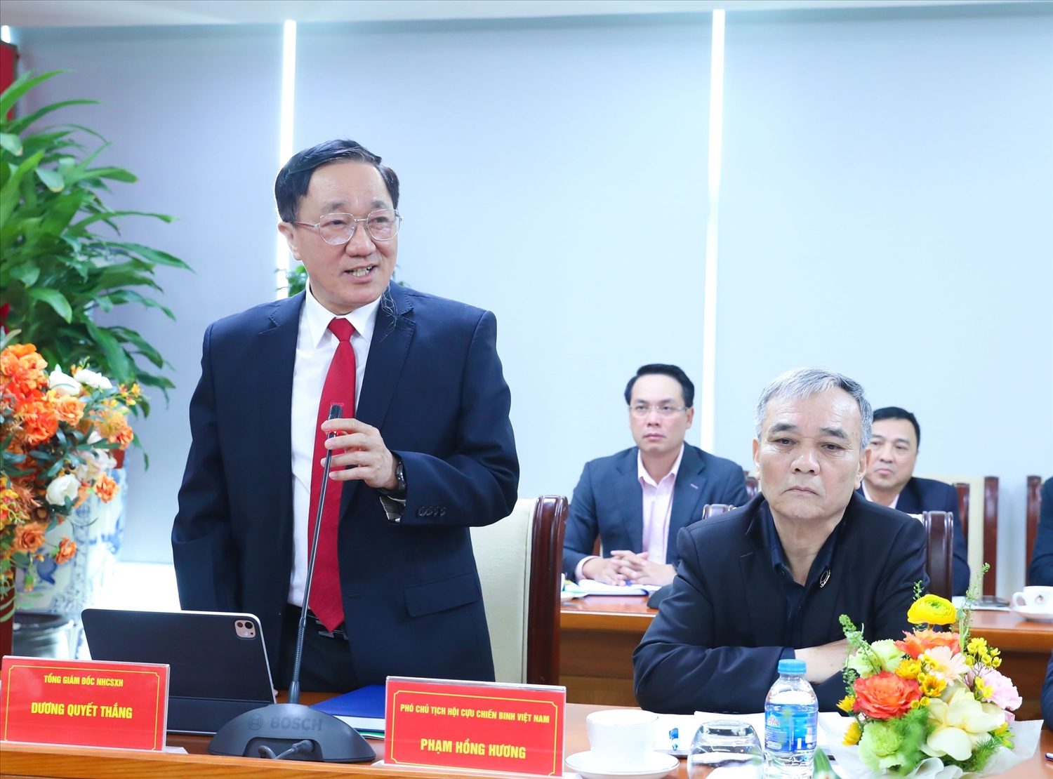 ổng Giám đốc NHCSXH Dương Quyết Thắng báo cáo kết quả hoạt động NHCSXH trong năm 2025