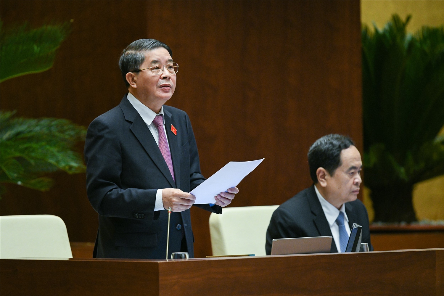 Phó Chủ tịch Quốc hội Nguyễn Đức Hải điều hành phiên biểu quyết