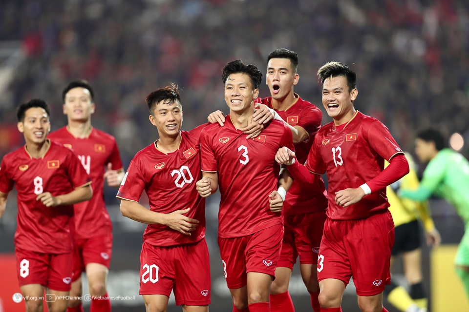 Một chiến thắng sẽ là món quá tuyệt vời của đội tuyển Việt Nam dành tặng người hâm mộ (Ảnh VFF)