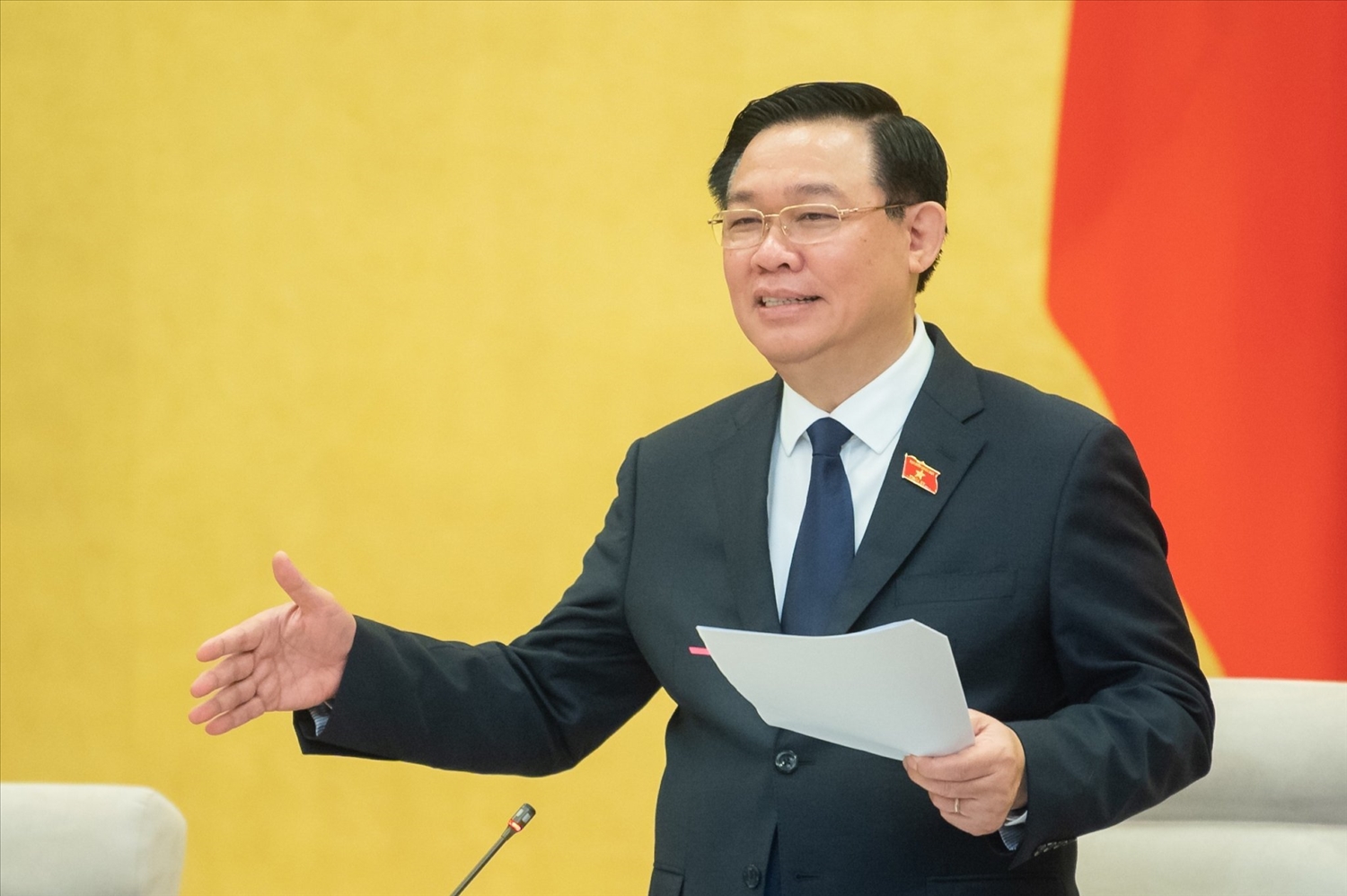 Chủ tịch Quốc hội Vương Đình Huệ phát biểu khai mạc phiên họp