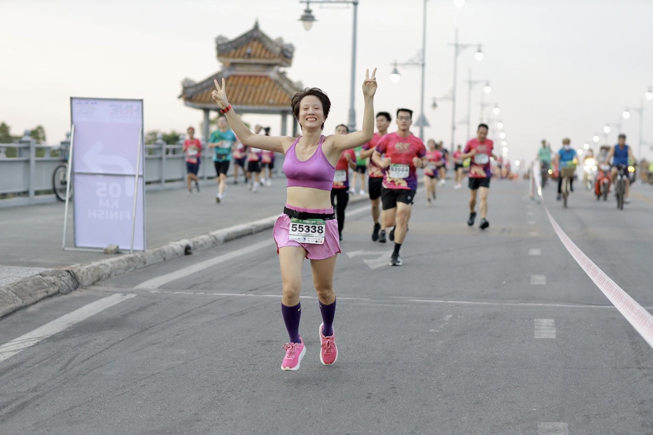 Hàng nghìn vận động viên hào hứng tham gia Giải chạy Hue Half Marathon 2023 1